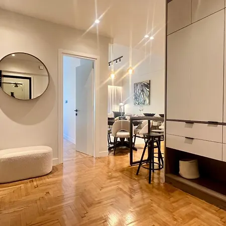 Formionos Elegance In Kesariani Apartment Athens